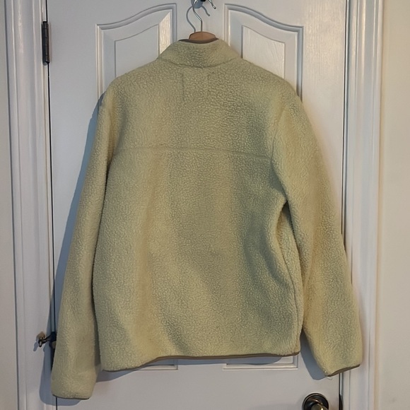 Everlane | The ReNew Fleece Pullover Quarter Snap, Medium, Winter, Pale Yellow - Picture 8 of 11